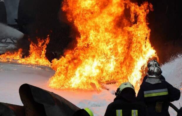 В Чернигове и области сотни тысяч абонентов без электричества, в Киевской области экстренные отключения (ФОТО, ВИДЕО)