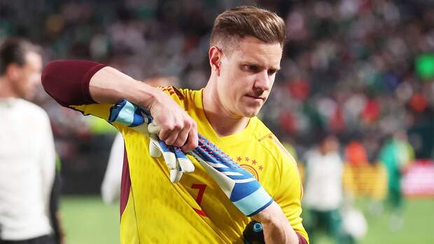 Нагельсман — о травме тер Штегена: «Невероятно горькая новость. Мы ждали его возвращения в сборную»