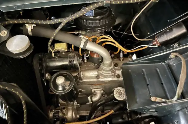 Этот кабриолет «Москвич» продают за 8 миллионов рублей. И вот почему