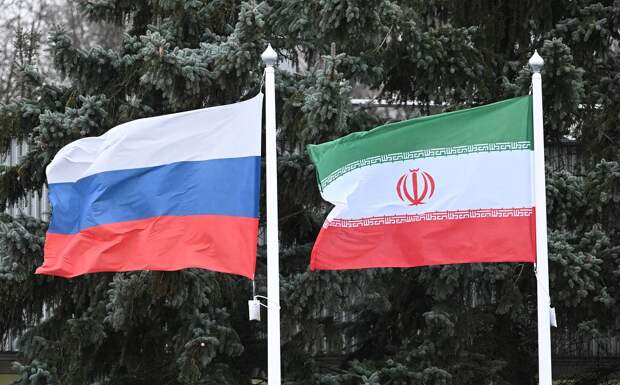 Сообщения о поездке нового верховного лидера Ирана в Россию прокомментировали