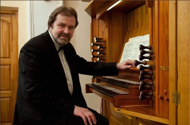 Выдающийся органист России Паршин умер на 69-м году жизни