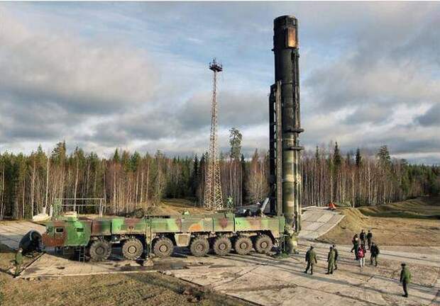 В минутной готовности. На русских страшно нападать