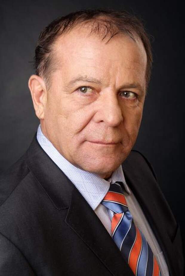 Связь поколений: публицист Юрий Коноплянников — о героизме, лишённом пафоса