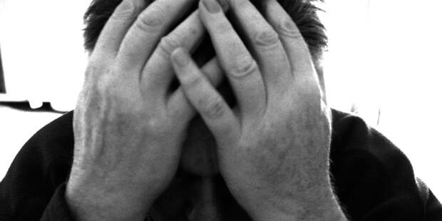 Ваш телефон вас медленно убивает: врач назвала самый опасный бытовой звук, который вы слышите каждый день