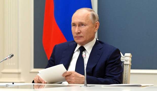 Политолог Сатановский заявил о превосходстве Путина над американскими президентами