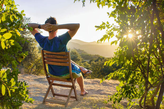Юрист Биткова: в летнем отпуске могут отказать из-за производственной необходимости