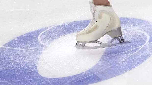 Фигуристка Марасанова завершила карьеру в 16 лет