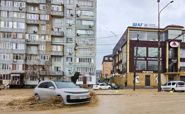 Россияне продолжили скупать туры в затопленный ливнями регион страны