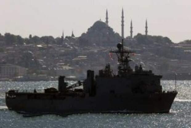 Эсминец ВМС США с системой ПРО идет к берегам Украины