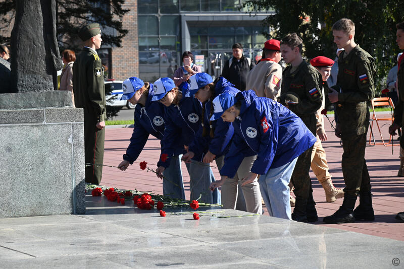 Воинские почести красноармейцев в Барнауле / Фото: barnaul.org