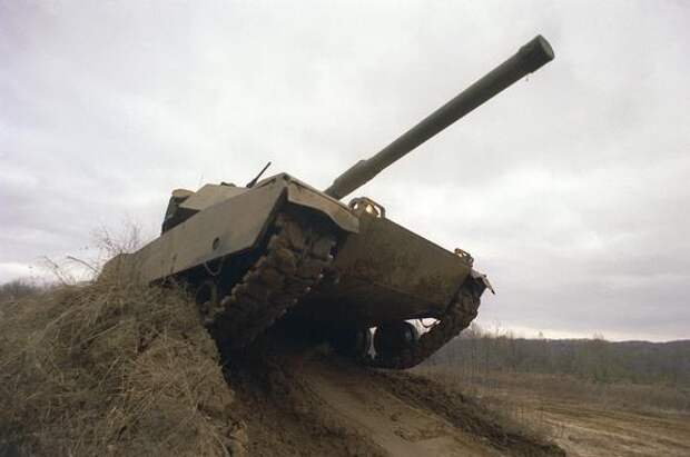 AP: Украина отвела из зоны боев Abrams из-за их уязвимости перед дронами России