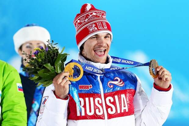 9 иностранных знаменитостей с российским гражданством
