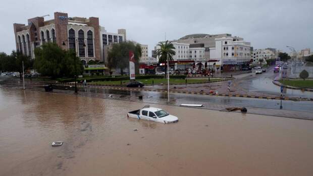 Власти Омана учредили фонд для ликвидации последствий циклона «Шахин»