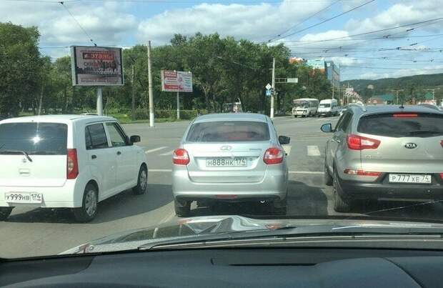 Совпадения и комбо, которые все-таки поймали в кадр! Совпадения и комбо, которые все-таки поймали в кадр!