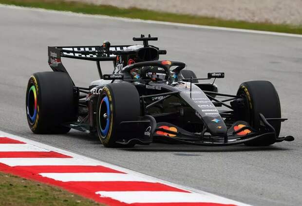 Фотогалерея: Второй и третий дни тестов Ф1 2026 года в Барселоне