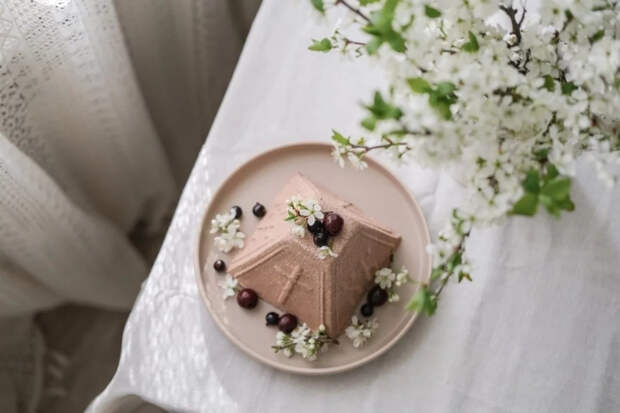 Врач Алексенцева сказала, как сделать творожную пасху более полезной