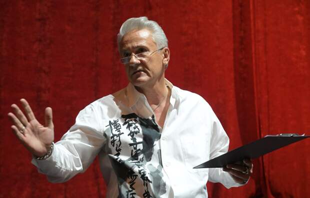 Пластика, брак без детей и безразличие к Украине: как живет Олег Меньшиков