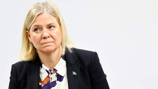 "Кто ты такая?": Захарова – о экс-премьере Швеции, угрожавшей РФ ядерным оружием