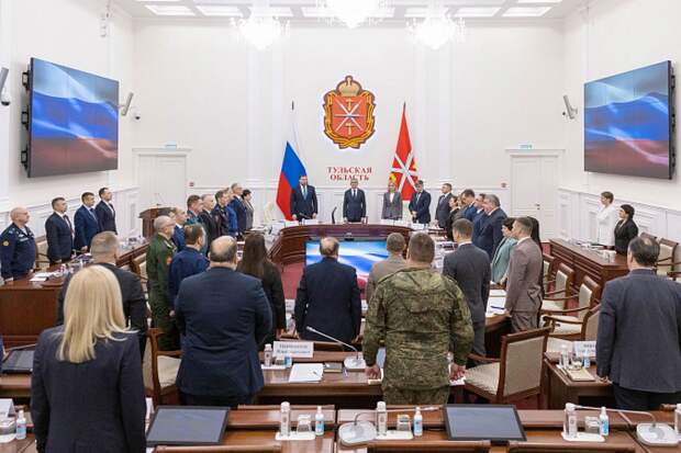 Губернатор Тульской области поручил улучшить поддержку ветеранов к 81-й годовщине Победы