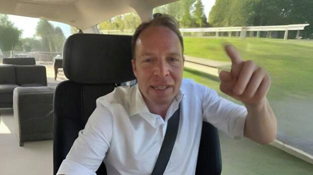 “Сине-желтая бездонная бочка”. Австриец в гневе из-за новых трат на Украину