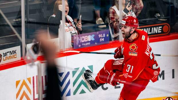 «Автомобилист» еще в игре: уральцы победили «Салават» на домашнем льду и вернули серию в Уфу