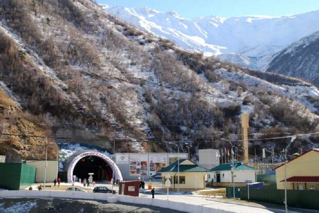В Южной Осетии сошли лавины на российских военнослужащих