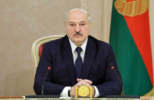 Лукашенко сменил главу МВД и дал добро на создание народных дружин