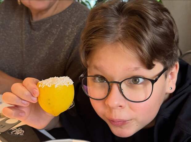 Актриса Катерина Шпица опубликовала редкое фото сына в день его рождения