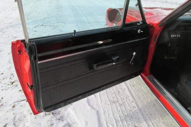 Dodge Dart Swinger 1969 года, который почти 40 лет простоял в гараже