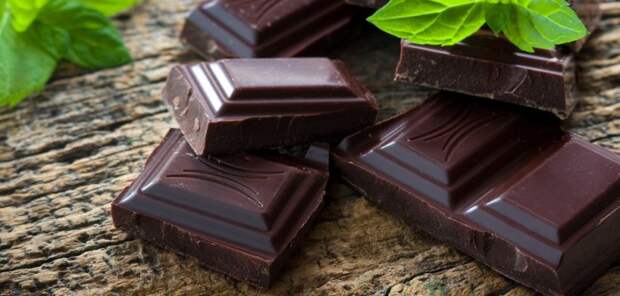 Подтверждена польза тёмного шоколада для стабилизации давления