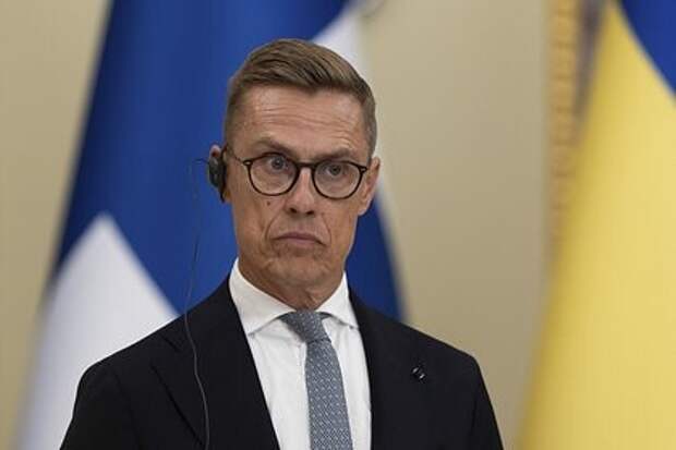 Поведение Стубба на словах о России выдаёт сомнения в его словах — эксперт по языку тела