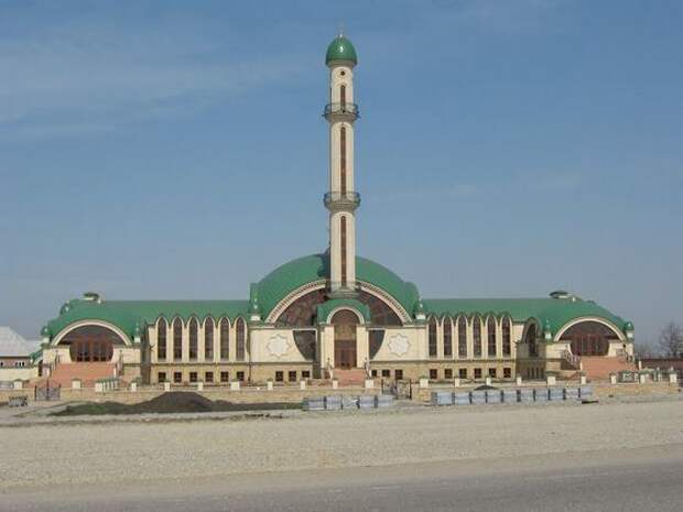 При строительстве мечети в Алхан-Юрте реализованы лучшие архитектурные традиции