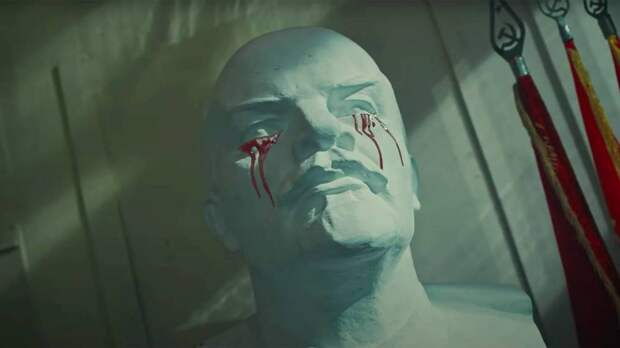 «Коммунисты России» обвинили лидера Rammstein в экстремизме