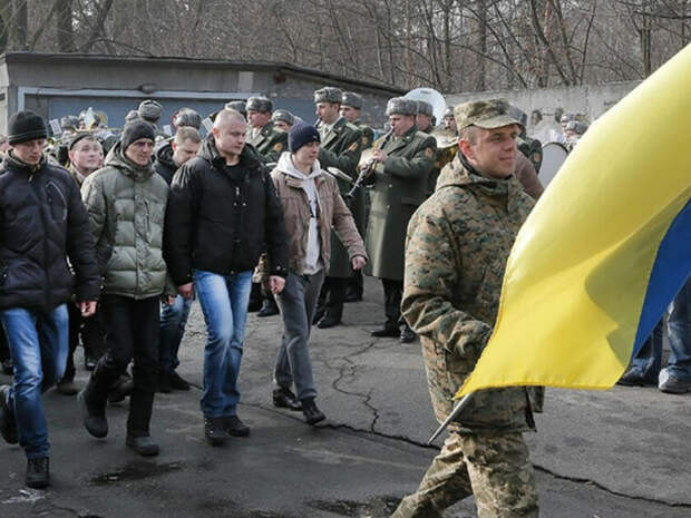 В ВСУ призвали провести на Украине всеобщую мобилизацию