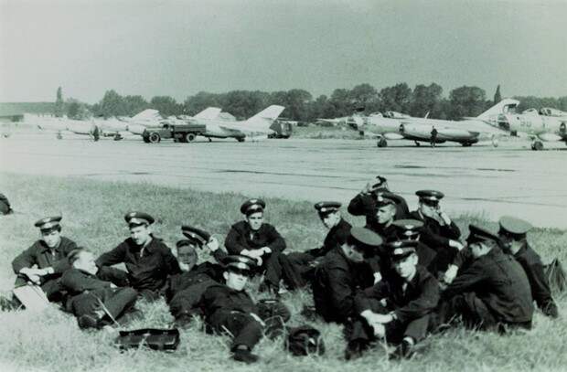 Жизнь за Берлин. Как в 1966 году советские летчики спасли столицу Германии СССР, подвиг