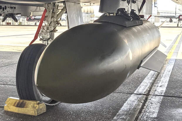 ImpNavigator: США ударили по Ирану 5000-фунтовыми бомбами Advanced 5K Penetrator