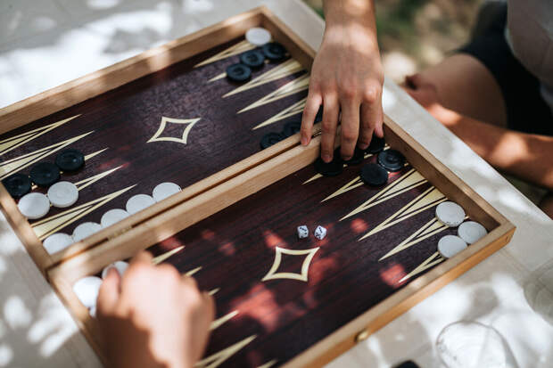 Россияне выиграли 17 медалей на междунароном турнире по нардам