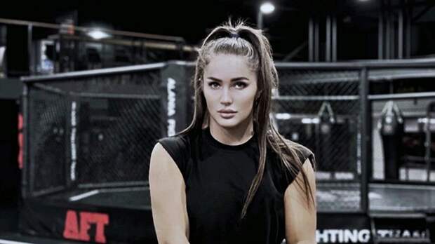 Российская красавица из Bellator узнала дату следующего боя 