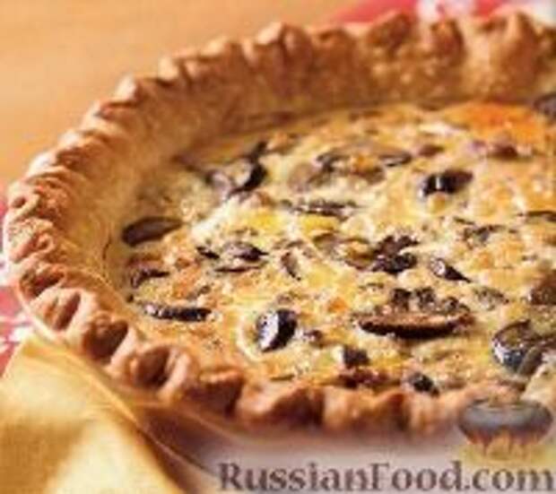 Фото к рецепту: Киш (открытый пирог) с мясным фаршем и грибами