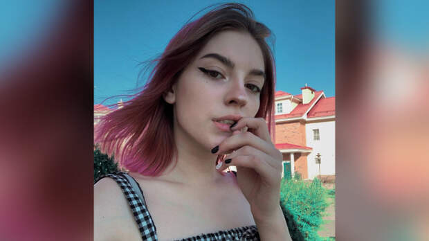 Фанаты не узнали на фото повзрослевшую звезду «Сватов» Ульяну Иващенко