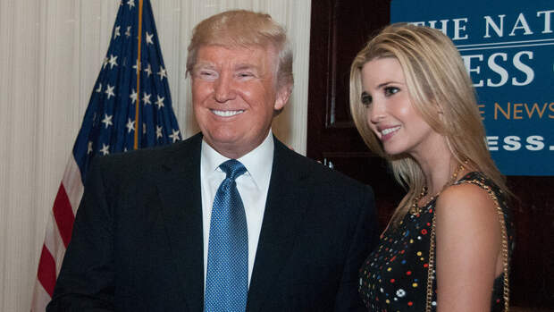 Иванка Трамп с отцом