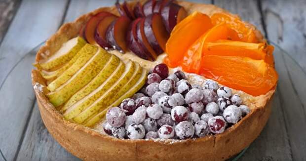 творожный пирог с фруктами