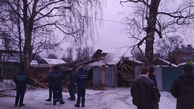 Хлопок газа полностью разрушил частный дом в Тверской области