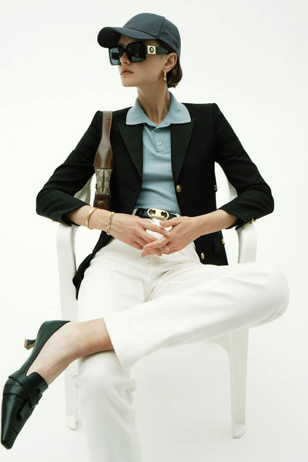 ЖАКЕТ, Saint Laurent; ПОЛО, Ralph Lauren; ДЖИНСЫ, Peserico; ПОЯС, Celine by Hedi Slimane; БЕЙСБОЛКА, H&M; ТУФЛИ, Ekonika; СУМКА, Gucci; ОЧКИ, Versace; СЕРЬГИ GOLDEN LINE, Roberto Bravo; БРАСЛЕТ TIFFANY T, Tiffany & Co.; БРАСЛЕТ TIFFANY T TRUE, Tiffany & Co.; КОЛЬЦО TIFFANY T, Tiffany & Co. 