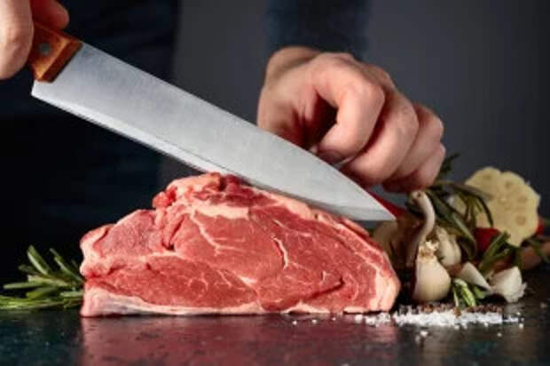 Спор о вырезке. В чем польза и вред красного мяса и сколько его можно есть?