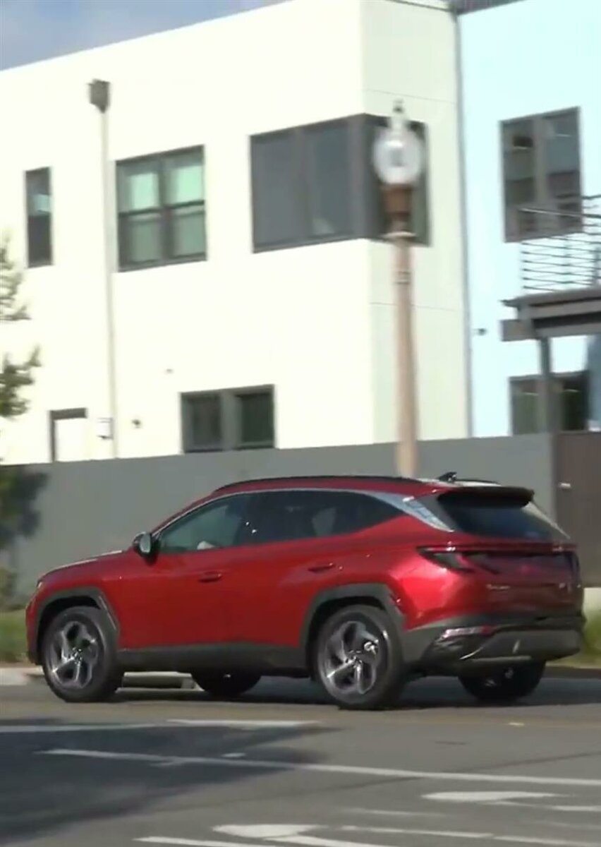 Hyundai представила совершенно новый Tucson 2022 года