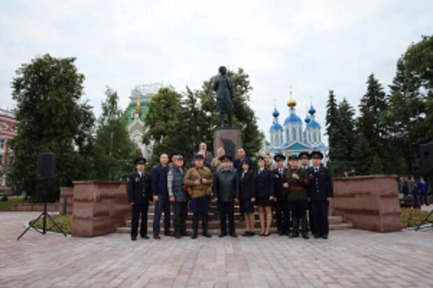 В Тамбовской области полицейские присоединились к акции «Свеча памяти», приуроченной ко Дню памяти и скорби