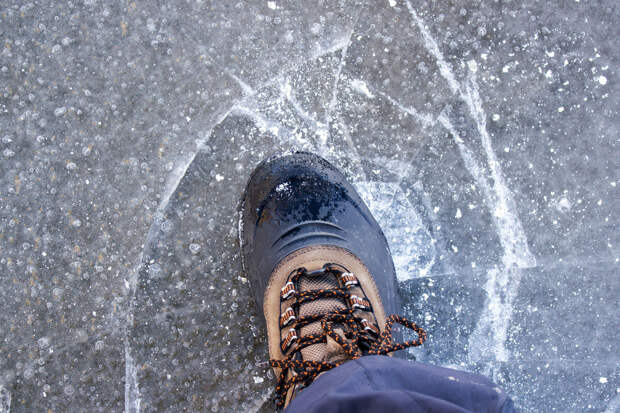 Психолог Курьева: ребенку невозможно запретить выходить на тонкий лед