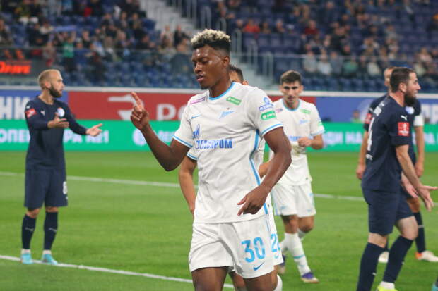 Агент Кассьерры заявил, что его клиент не собирается покидать «Зенит» после объявления частичной мобилизации