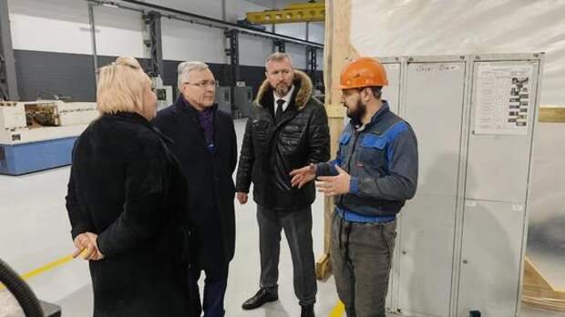 На постоянной повестке депутатов — всесторонняя поддержка участников СВО